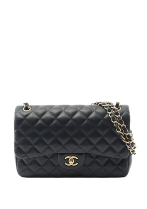 CHANEL Pre-Owned matelasse flap chain shoulder bag - Black