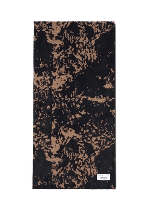 Études Studio x Claire Tabouret patterned scarf - Black