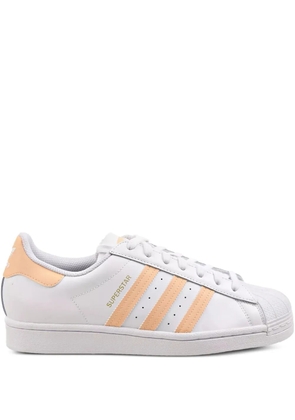 adidas Superstar sneakers - White