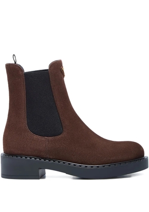 Prada logo-plaque chelsea boots - Brown