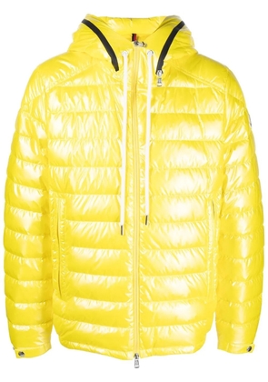 Moncler logo-print padded jacket - Yellow