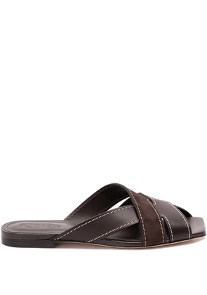 Tod's cross-straps flat sandals - Brown