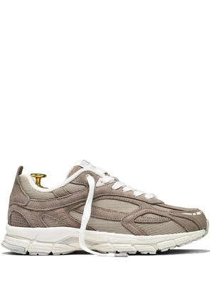 The Mercer Brand panelled running sneakers - Brown