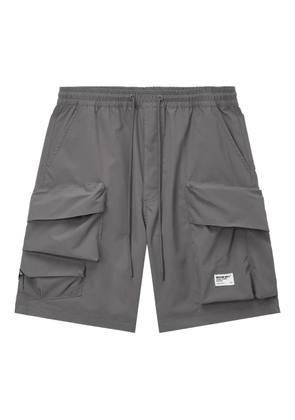 Musium Div. logo-embroidered bermuda shorts - Grey