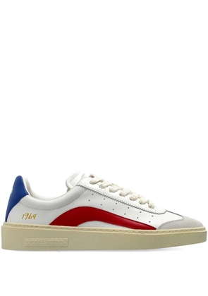 DSQUARED2 logo-detail leather sneakers - White
