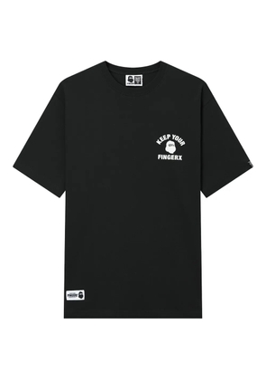 FINGERCROXX graphic-print T-shirt - Black