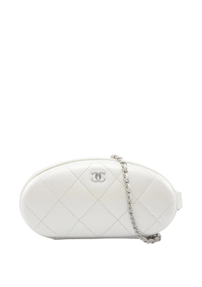 CHANEL Pre-Owned 2021-2022 CC glasses case - White