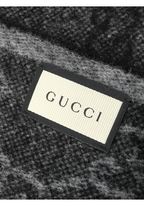 Gucci Pre-Owned 2020s GG-pattern fringed scarf - Grey