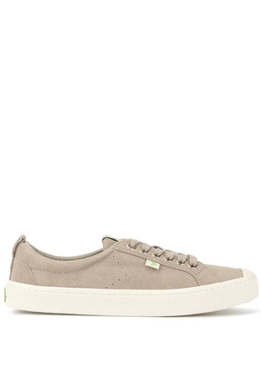 Cariuma OCA suede low-top sneakers - Grey