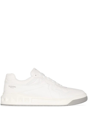 Valentino Garavani One Stud sneakers - White