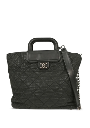CHANEL Pre-Owned 2011 The Mix Shopping Iridescent quilted tote bag - Black