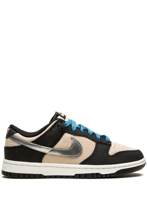 Nike Nike Dunk Low 'Starry Laces' sneakers - Brown