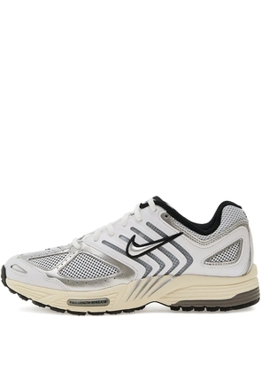Nike Air Pegasus 2005 sneakers - White