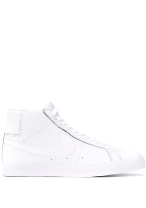 Nike SB Zoom Blazer Mid 'Triple White' sneakers