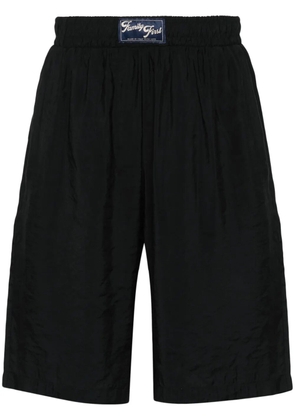 Family First appliqué-logo shorts - Black