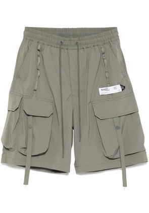 Musium Div. logo-patch cargo shorts - Green
