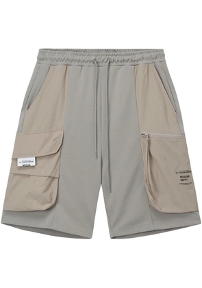 Musium Div. logo-print cargo shorts - Grey