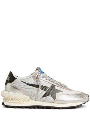 Golden Goose Running Marathon laminated-leather sneakers - Silver