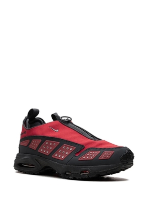 Nike Air Max SNDR GORE-TEX 'Hyper Crimson/Smoke Grey' sneakers - Red