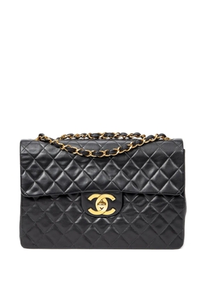 CHANEL Pre-Owned quilted crossbody bag - Black