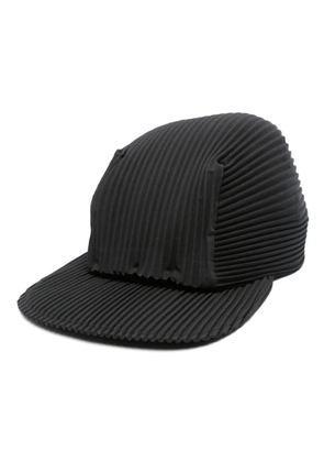 Homme Plissé Issey Miyake plissé-effect baseball cap - Black