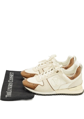 Louis Vuitton Pre-Owned Run Away monogram canvas sneakers - Neutrals