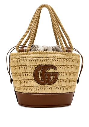 Gucci mini GG-logo woven bucket bag - Neutrals