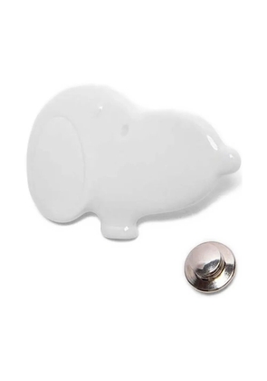 Andres Gallardo x Peanuts Snoopy-head pin - White