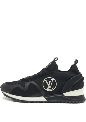 Louis Vuitton Pre-Owned Run Away mesh sneakers - Black