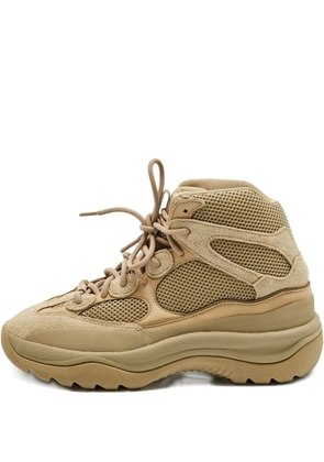 adidas Yeezy Desert suede mesh boots - Neutrals