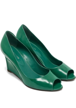Sergio Rossi Vintage patent-leather wedge sandals - Green