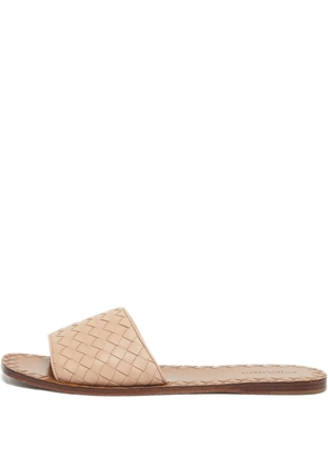 Bottega Veneta Pre-Owned Intrecciato leather slides - Neutrals