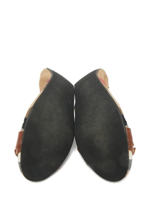 Burberry Pre-Owned multicolour check ballet flats - Neutrals