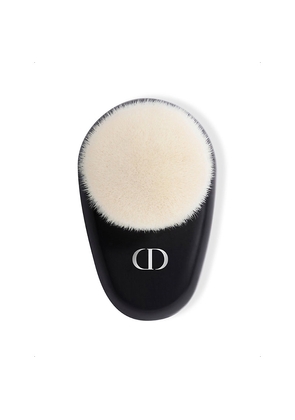 Dior Backstage Face Brush N°18