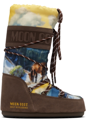 Guest in Residence Brown Moon Boot Edition Icon Postcard Boots