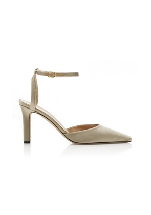 The Row Carla Velvet Pumps - Moda Operandi