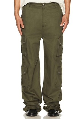 Rhude Desert Cargo Pant in Khaki Green - Army. Size L (also in ).
