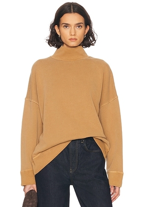 Citizens of Humanity Cara Fleece Turtleneck Pullover in Marcona - Tan. Size M (also in ).