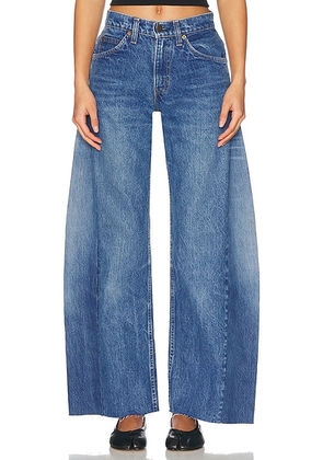 Aligrace Vintage Barrel Undone Jeans in Medium Dark. Size 25 (also in ).