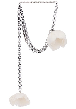 David Koma Feather Flower Chain Necklace in Off White & Silver - Metallic Silver. Size all.