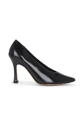 Bottega Veneta Sofia Pump in Black - Black. Size 37 (also in 39.5).