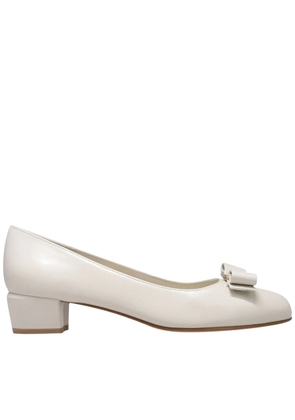 Ferragamo Leather Pumps