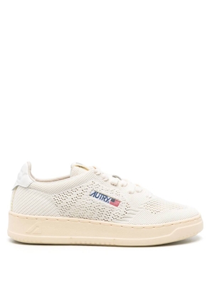 Autry Medalist Easeknit Low-Top Sneakers