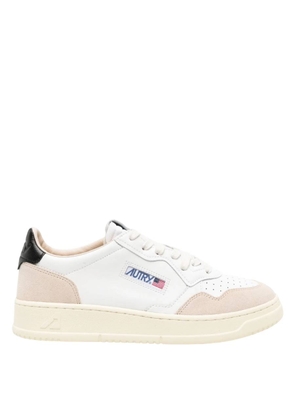 Autry Medalist Low Sneakers