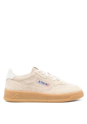 Autry Medalist Low-Top Sneakers