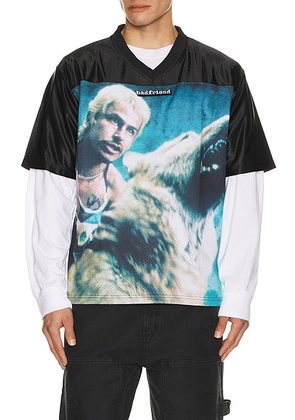 Badfriend Amores Perros Football Jersey in Black - Black. Size L (also in M, S, XL/1X).
