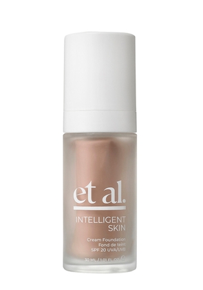 ET AL. Intelligent Skin Cream Foundation SPF 20 - 110W