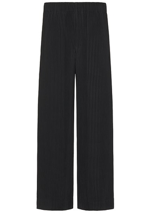 Homme Plisse Issey Miyake Mc Trousers in Black - Black. Size 2 (also in ).