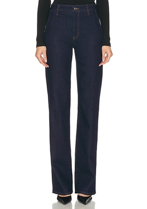 FRAME The Straight Trouser Jeans in Rinse - Blue. Size 25 (also in 26, 27, 28, 29, 31, 32, 33, 34).