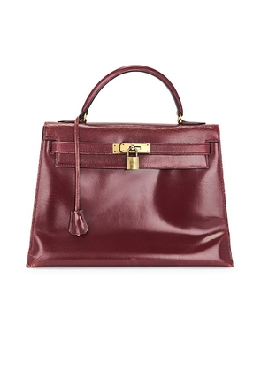 hermes Hermes Box Kelly 32 Handbag in Bordeaux - Burgundy. Size all.